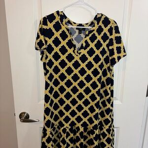AGB Navy and Yellow Geometric Dress